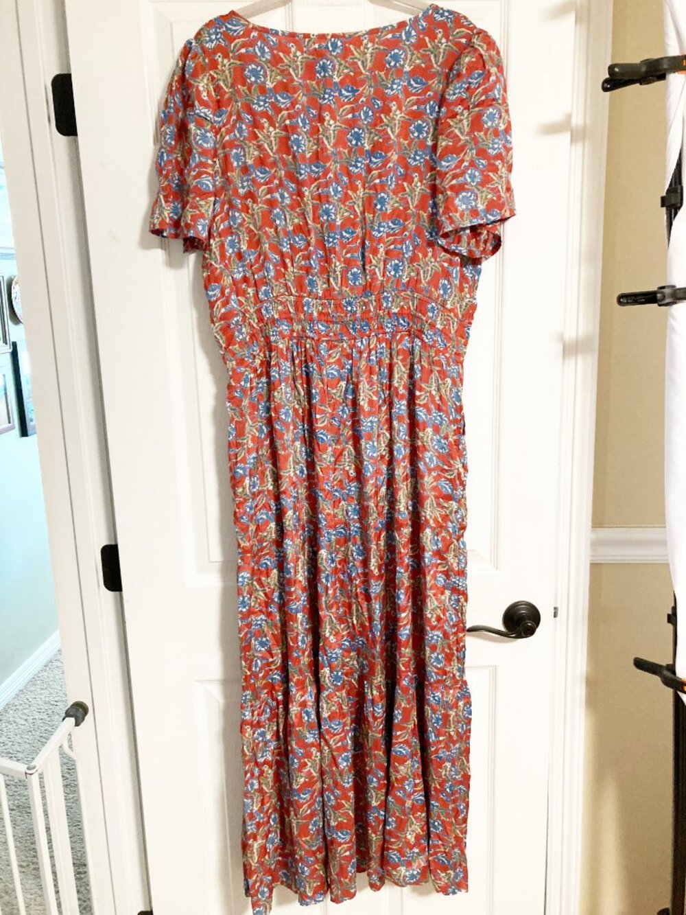 Natural Life V-Neck Floral Maxi Dress with Pockets Size XL - Picture 2 of 6